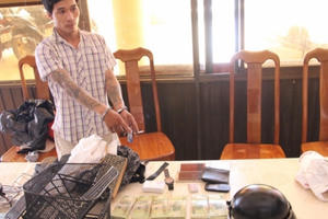 An Giang: Bắt nhanh 2 đối tượng trộm tiền vàng trong két sắt An Giang: Bắt nhanh 2 đối tượng trộm tiền vàng trong két sắt