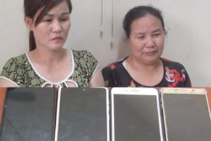 Thanh Hoá: Bắt ổ nhóm trộm cắp tài sản của người dân tham gia lễ hội Mai An Tiêm Thanh Hoá: Bắt ổ nhóm trộm cắp tài sản của người dân tham gia lễ hội Mai An Tiêm