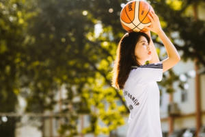 Nữ sinh ĐH Công nghiệp cùng vẻ đẹp ngây ngất "đốn tim" cộng đồng mạng