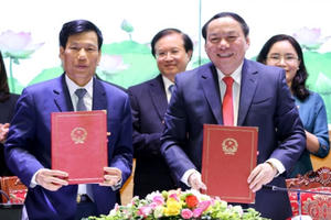 Bàn giao nhiệm vụ Bộ trưởng Bộ Văn hóa, Thể thao và Du lịch