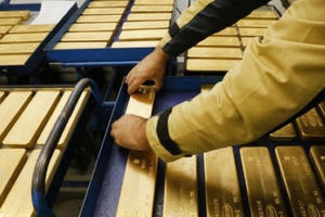 Đây là lý do thổi giá vàng tăng sốc 2 triệu đồng sau một đêm