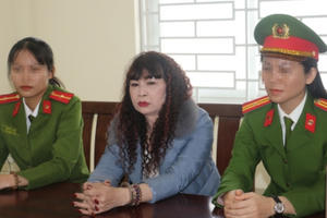 Nghệ An: Bắt giám đốc mượn danh báo chí bảo kê xe tải, trục lợi hơn 5 tỷ đồng