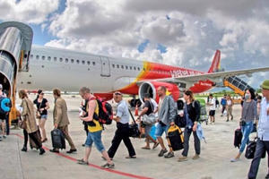 Sau “phá băng” đường bay quốc tế, khách đi, đến Việt Nam tăng gấp đôi