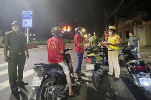 Đồng Nai xử phạt nhiều trường hợp ra đường sau 18h