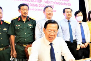 TP HCM hợp tác với Viettel về chuyển đổi số và xây dựng đô thị thông minh