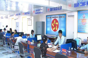 Các Bộ, ngành nhanh chóng đơn giản hóa TTHC, cắt giảm tối thiểu 30% điều kiện kinh doanh