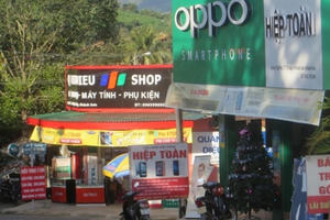 Lãi suất mua hàng trả góp tưởng “rẻ mà hóa đắt”