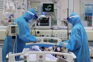 Các ca COVID-19 đang diễn biến nặng đều không mắc bệnh lý nền