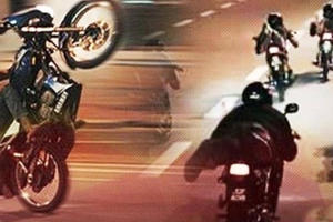 Đua xe trái phép có thể bị phạt đến 25 triệu đồng