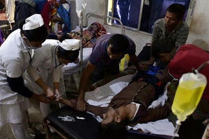 93 người tử vong, 200 người nhập viện vì rượu độc ở Ấn Độ