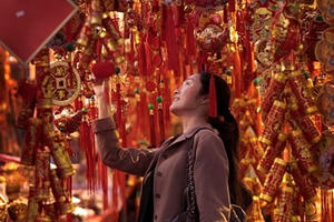 Người Châu Á kiêng và không kiêng gì trong năm mới?