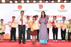 124 tác phẩm đạt giải cuộc thi vẽ tranh về chiến thắng Điện Biên Phủ