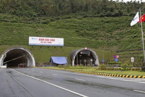 Thông xe Hầm Hải Vân 2 nối TP Đà Nẵng và tỉnh Thừa Thiên Huế
