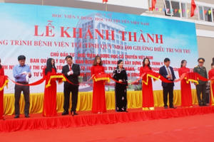 Học viện Y - Dược học cổ truyền Việt Nam kỷ niệm 64 năm ngày Thầy thuốc và khánh thành bệnh viện Tuệ Tĩnh