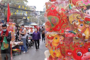 Bắc Bộ trời rét, thời tiết phù hợp cho việc mua sắm Tết