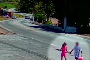 Bé trai 12 tuổi tấn công tình dục, sát hại "bạn gái" 9 tuổi