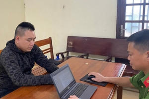 Lạng Sơn: Cho vay tiền với hình thức "bốc bát họ", một người đàn ông bị bắt giam Lạng Sơn: Cho vay tiền với hình thức "bốc bát họ", một người đàn ông bị bắt giam