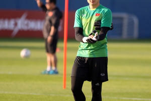 Cầu thủ Việt Nam xuất ngoại: Xu hướng tất yếu của bóng đá Việt