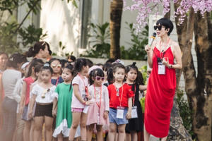 Xuân Lan tổ chức show diễn cho trẻ em tại Top 1 khu nghỉ dưỡng biển sang trọng nhất thế giới tại Đà Nẵng