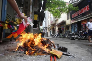 Tổng hợp các bài văn khấn rằm tháng 7 chuẩn nhất ai cũng nên biết