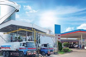 Yêu cầu doanh nghiệp đầu mối xăng dầu chủ động nguồn hàng trong mọi tình huống