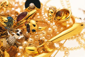 Giá vàng ngày 6/1: Vàng tăng mạnh do USD sụt giảm