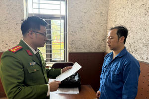 Cựu chuyên viên phường ở Quảng Ninh bị bắt vì chiếm đoạt hơn 800 triệu đồng