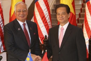 Thực hiện Bản Ghi nhớ về lao động với Malaysia Thực hiện Bản Ghi nhớ về lao động với Malaysia