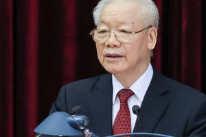 Bế mạc Hội nghị Trung ương 6 khóa XIII