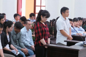 Lừa đảo khách hàng chiếm đoạt hơn 50 tỷ đồng, “kiều nữ” ngân hàng lĩnh án chung thân