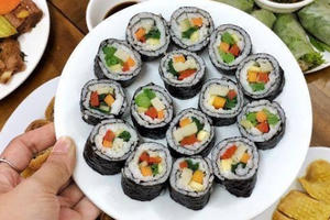 Dịch vụ cỗ chay cúng ông Công, ông Táo hút khách