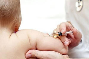 Một bé trai tử vong sau tiêm vắc xin tại Trạm y tế xã