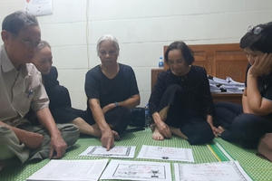 Tiếp vụ lấy đất khu tập thể xây chung cư mới tại Hà Nội: Nhiều hộ rơi vào cảnh không còn nơi ở