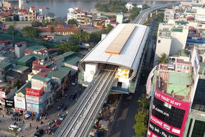 Trải nghiệm Hà Nội từ trên cao qua đường sắt đô thị Cát Linh - Hà Đông