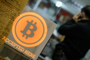 Giá Bitcoin hôm nay 31/1: Giảm sốc, 'rơi' khỏi ngưỡng 10.000 USD