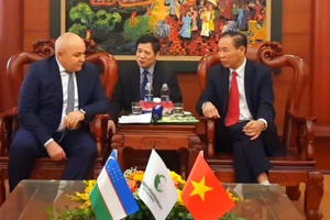 Xúc tiến hợp tác phát triển ngành tơ và len tằm giữa Việt Nam và Uzbekistan Xúc tiến hợp tác phát triển ngành tơ và len tằm giữa Việt Nam và Uzbekistan