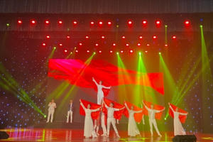 Phát trực tuyến chương trình nghệ thuật mừng ngày thành lập Đảng của nhà hát Trưng Vương Đà Nẵng