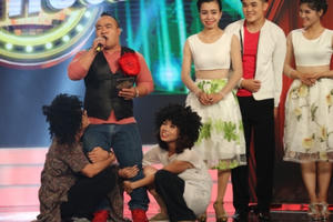 Huy Nam, Hải Yến giành giải nhất tuần tại Cặp Đôi Hài Hước