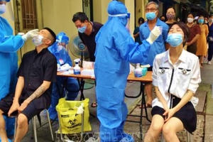 F0 được ra khỏi nơi cách ly nhưng phải đeo khẩu trang, giữ khoảng cách