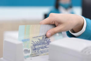 Giá trị trái phiếu doanh nghiệp được mua lại trước hạn tăng 76,8%