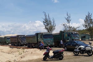 Kiến nghị tỉnh Bà Rịa – Vũng Tàu xử phạt công ty Free Land vì khai thác cát trái phép Kiến nghị tỉnh Bà Rịa – Vũng Tàu xử phạt công ty Free Land vì khai thác cát trái phép