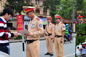 Thủ tướng yêu cầu không để xảy ra sự cố giao thông dịp 2/9 và khai giảng Thủ tướng yêu cầu không để xảy ra sự cố giao thông dịp 2/9 và khai giảng