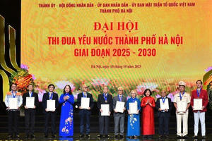 Hà Nội vinh danh 10 "Công dân Thủ đô ưu tú" năm 2025