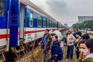 Bổ sung thêm 11 chuyến tàu phục vụ dịp Tết Nguyên đán Ất Tỵ 2025