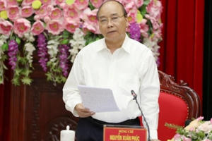 Thủ tướng Nguyễn Xuân Phúc làm việc với cán bộ chủ chốt tỉnh Ninh Bình