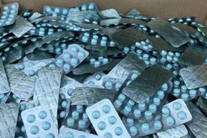 Bắt giám đốc công ty dược sản xuất, buôn bán thuốc giả quy mô lớn