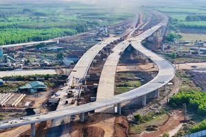 Tuyến T1 tăng tốc, sẵn sàng kết nối sân bay Long Thành đúng dịp lễ 30/4