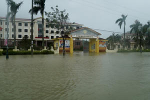 Hà Tĩnh: Mưa lớn, nhiều tuyến đường huyện Lộc Hà ngập sâu