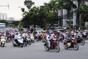 "Không quyền anh, quyền tôi" khi xây dựng pháp luật về an toàn giao thông