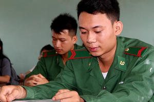 Trường quân đội sơ tuyển từ tháng 3